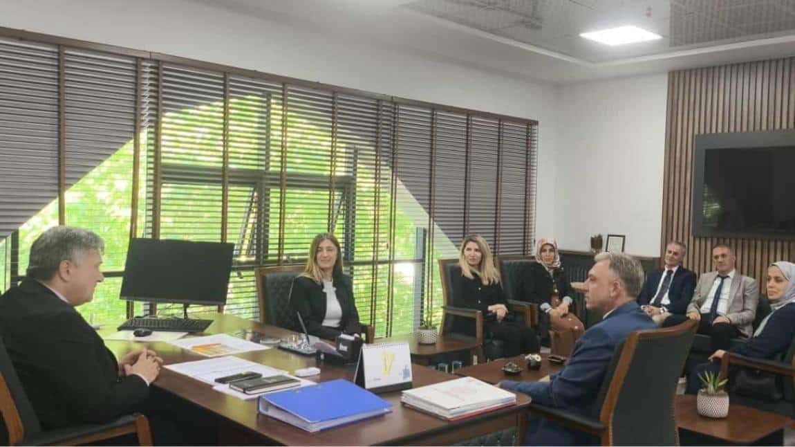 İL MİLLİ EĞİTİM MÜDÜRÜMÜZ OSMAN BOZKAN'I ZİYARET ETTİK